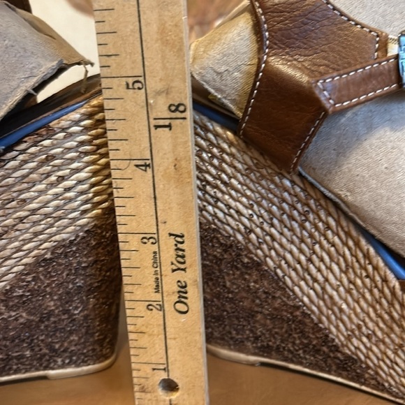 Gianvito Rossi Blue & Brown Leather High Platform Sandals  size 38 (7.5) - Picture 9 of 10